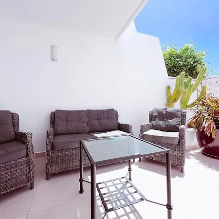 בית נופש Ocean View Duplex - Club Atlantis In Puerto Colon Se16 אדחה