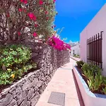 Ocean View Duplex - Club Atlantis In Puerto Colon Se16 Hébergement de vacances *