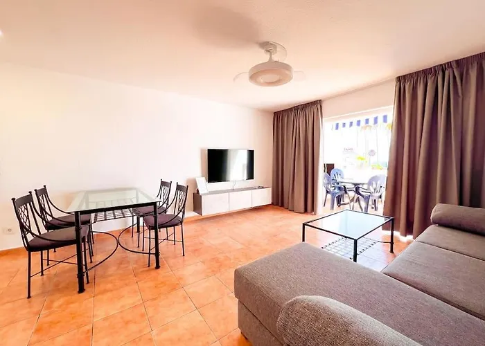 Ocean View Duplex - Club Atlantis In Puerto Colon Se16 بيت للعطل *